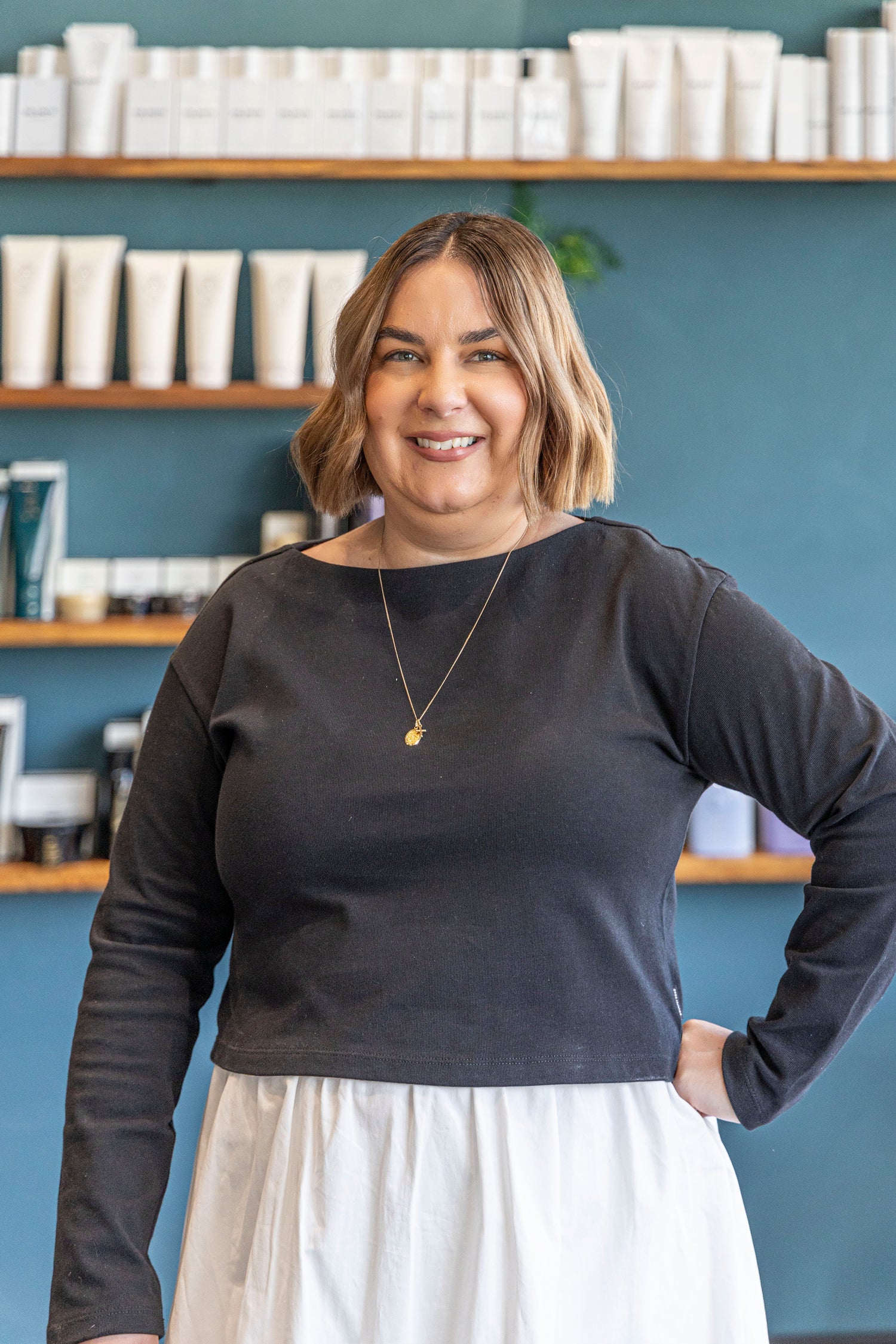 Kat – Salon Manager